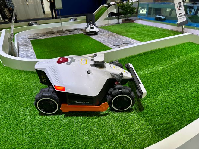 N to the Future 红杉爱科学j9平台CES 2025回顾：DIVE I(图2)